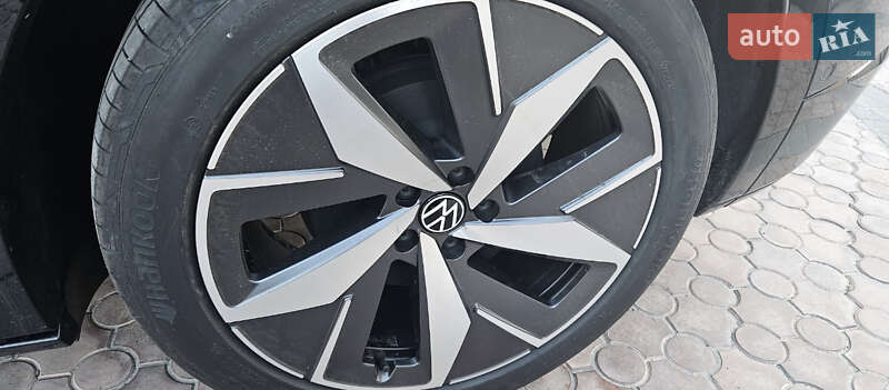 Внедорожник / Кроссовер Volkswagen ID.4 2022 в Запорожье
