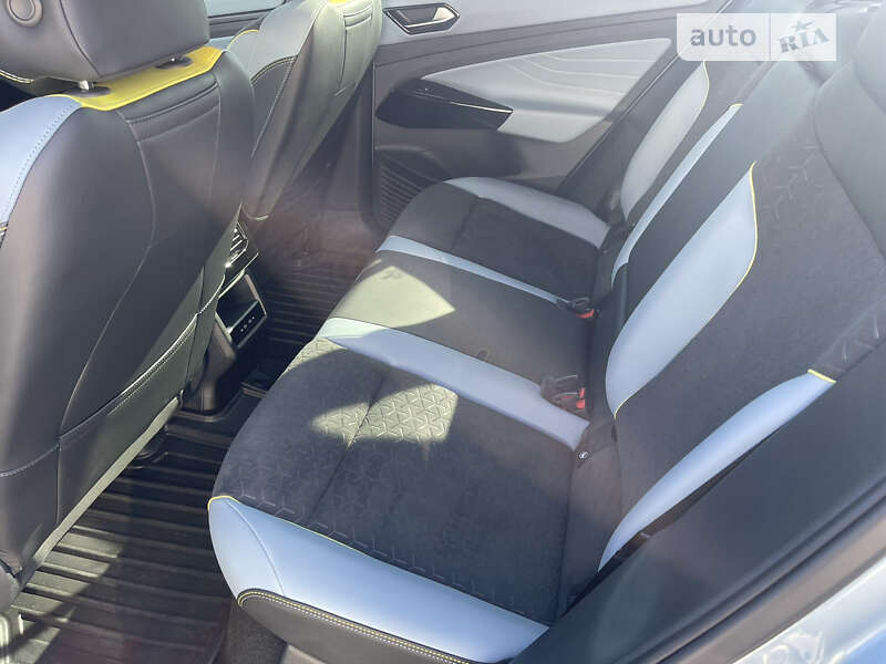 Внедорожник / Кроссовер Volkswagen ID.4 2022 в Николаеве