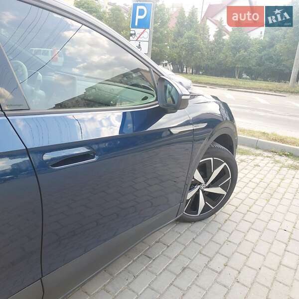 Внедорожник / Кроссовер Volkswagen ID.4 2023 в Ивано-Франковске