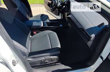 Внедорожник / Кроссовер Volkswagen ID.4 2023 в 