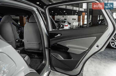 Внедорожник / Кроссовер Volkswagen ID.4 2022 в 