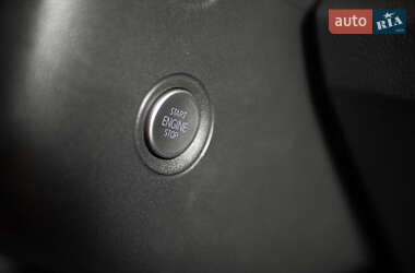 Внедорожник / Кроссовер Volkswagen ID.4 2022 в 