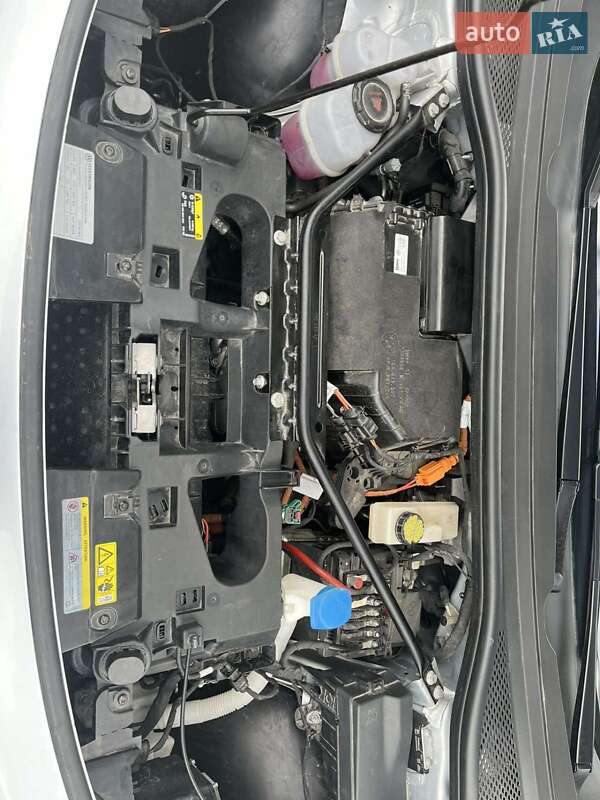 Внедорожник / Кроссовер Volkswagen ID.4 2022 в Черкассах фото 21 Внедорожник / Кроссовер Volkswagen ID.4 2022 в Черкассах