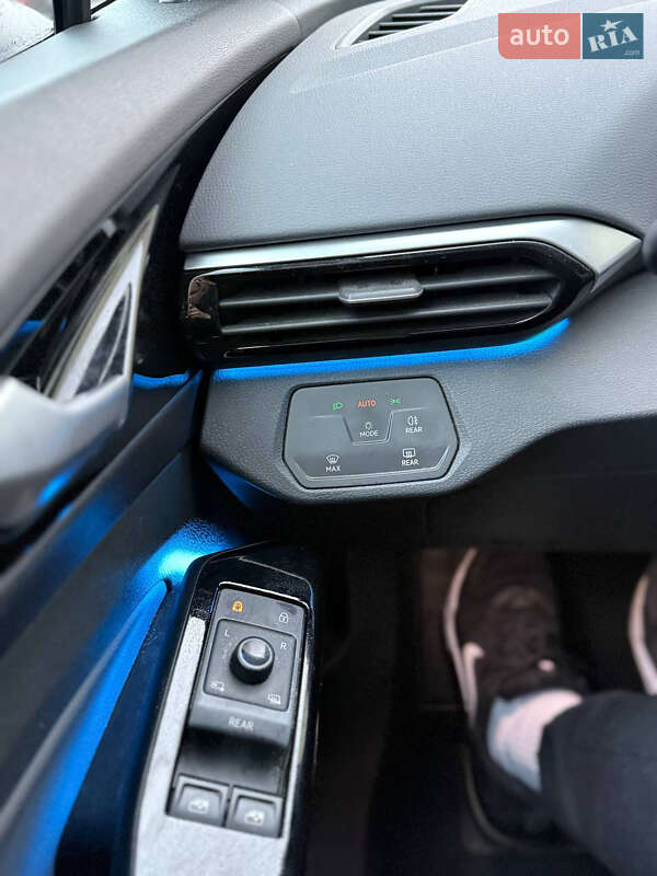 Позашляховик / Кросовер Volkswagen ID.4 2021 в Львові