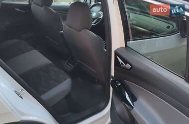 Внедорожник / Кроссовер Volkswagen ID.4 2022 в 