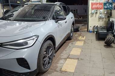 Внедорожник / Кроссовер Volkswagen ID.4 2022 в 