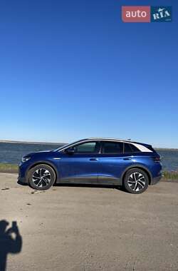 Внедорожник / Кроссовер Volkswagen ID.4 2021 в 
