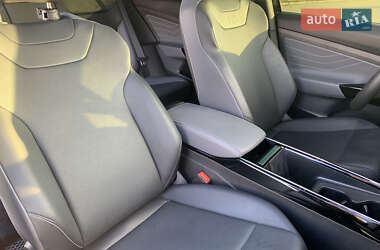 Позашляховик / Кросовер Volkswagen ID.4 2022 в 