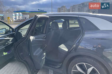 Внедорожник / Кроссовер Volkswagen ID.4 2022 в 