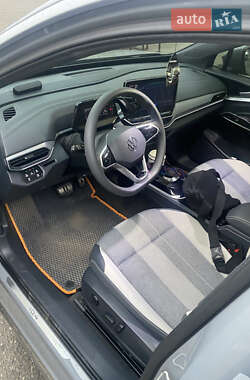 Внедорожник / Кроссовер Volkswagen ID.4 2022 в 