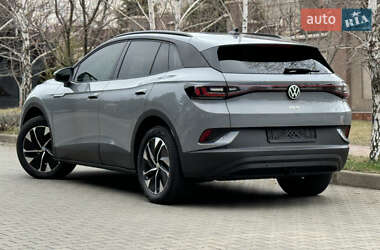 Внедорожник / Кроссовер Volkswagen ID.4 2022 в 