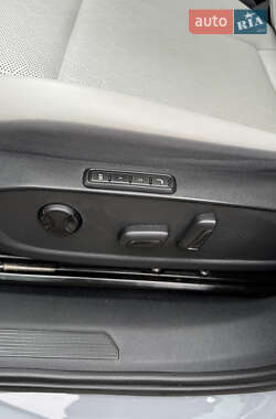 Внедорожник / Кроссовер Volkswagen ID.4 2022 в 