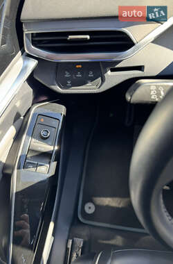 Внедорожник / Кроссовер Volkswagen ID.4 2023 в 