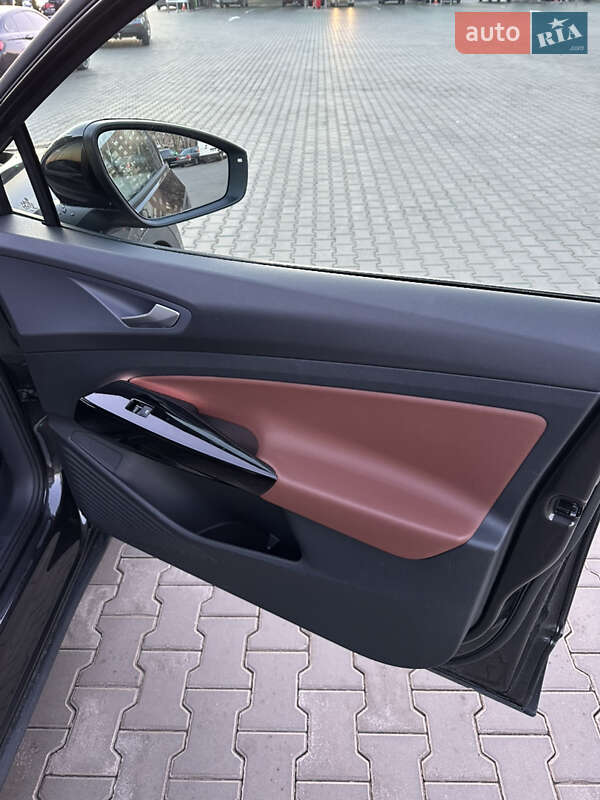 Внедорожник / Кроссовер Volkswagen ID.4 2021 в Луцке