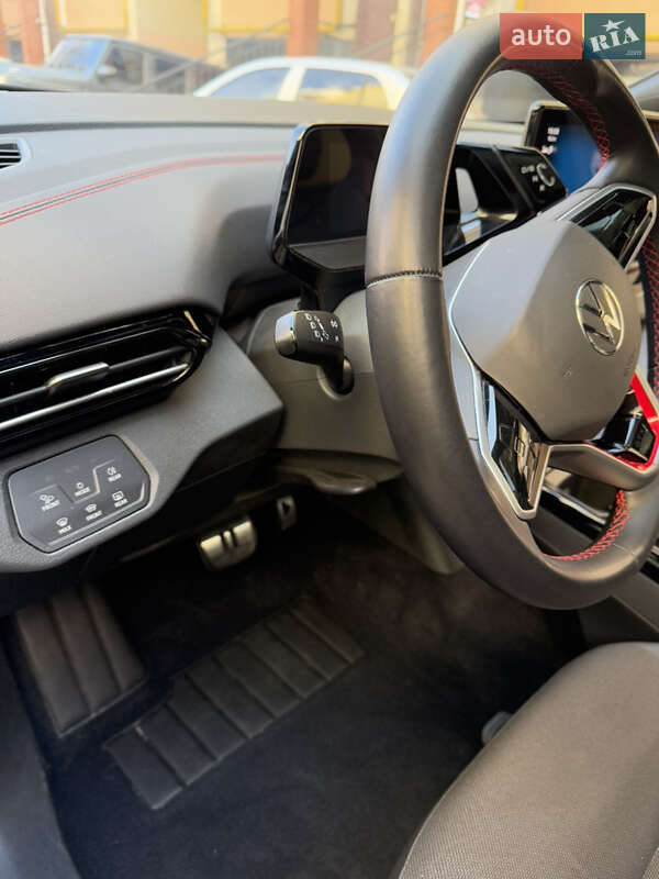 Позашляховик / Кросовер Volkswagen ID.4 2023 в Івано-Франківську