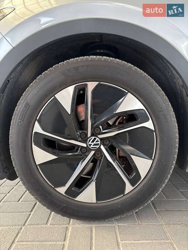 Внедорожник / Кроссовер Volkswagen ID.4 2021 в Запорожье
