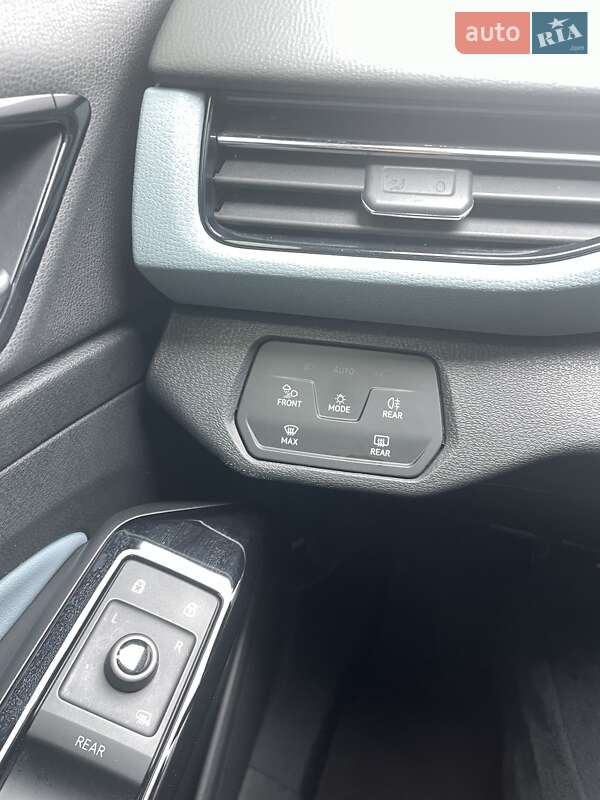 Внедорожник / Кроссовер Volkswagen ID.4 2021 в Киеве