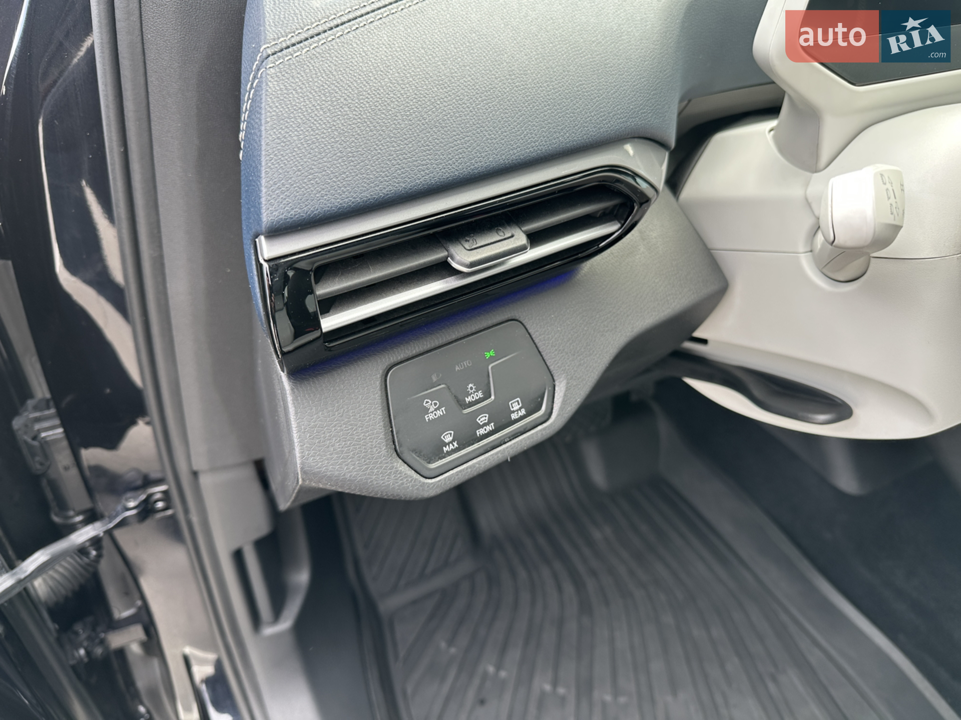 2022 Volkswagen ID.4 - мініатюра 23