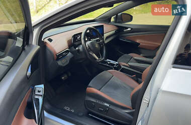 Внедорожник / Кроссовер Volkswagen ID.4 2021 в 