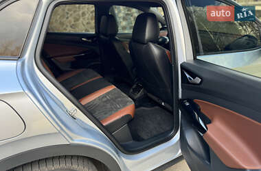Внедорожник / Кроссовер Volkswagen ID.4 2021 в 