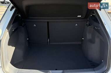 Внедорожник / Кроссовер Volkswagen ID.4 2022 в 