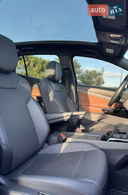 Позашляховик / Кросовер Volkswagen ID.4 2022 в 