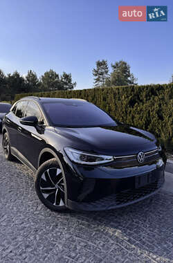 Позашляховик / Кросовер Volkswagen ID.4 2022 в 