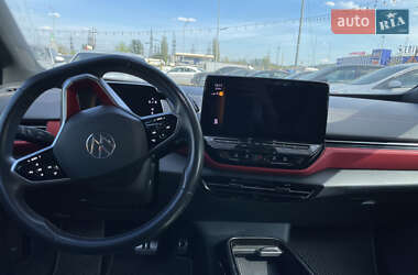 Внедорожник / Кроссовер Volkswagen ID.4 2022 в 