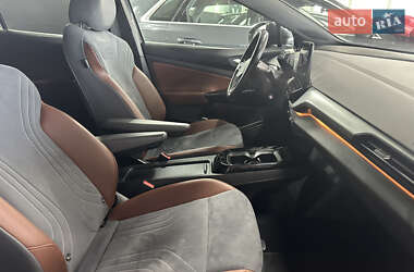 Позашляховик / Кросовер Volkswagen ID.4 2021 в 