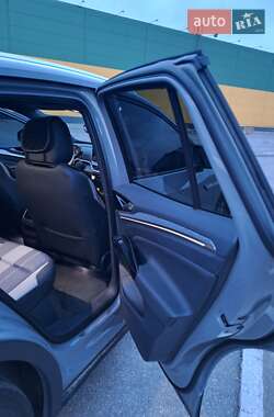 Внедорожник / Кроссовер Volkswagen ID.4 2022 в 