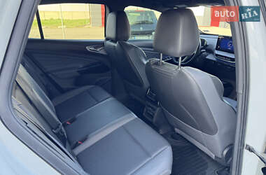 Позашляховик / Кросовер Volkswagen ID.4 2023 в 