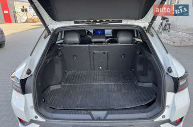 Позашляховик / Кросовер Volkswagen ID.4 2023 в 