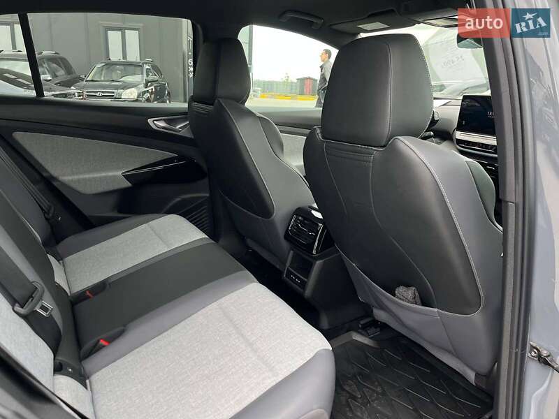 Внедорожник / Кроссовер Volkswagen ID.4 2023 в Львове