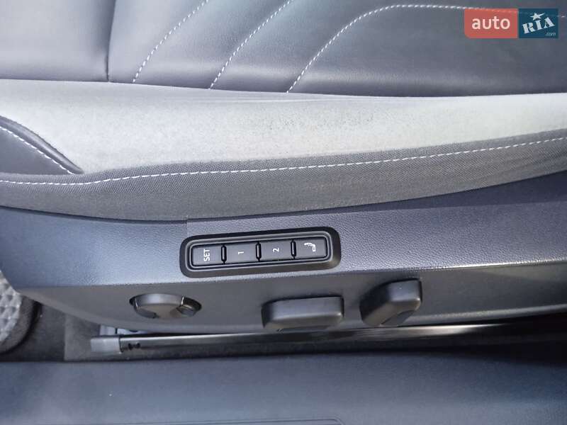Позашляховик / Кросовер Volkswagen ID.4 2021 в Чернівцях