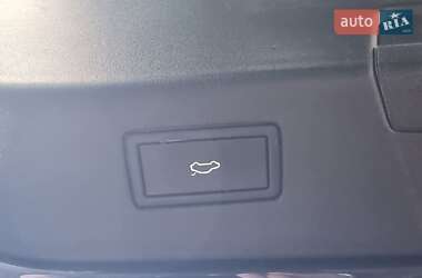 Внедорожник / Кроссовер Volkswagen ID.4 2020 в 