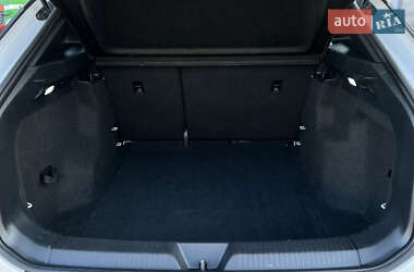 Внедорожник / Кроссовер Volkswagen ID.4 2021 в 
