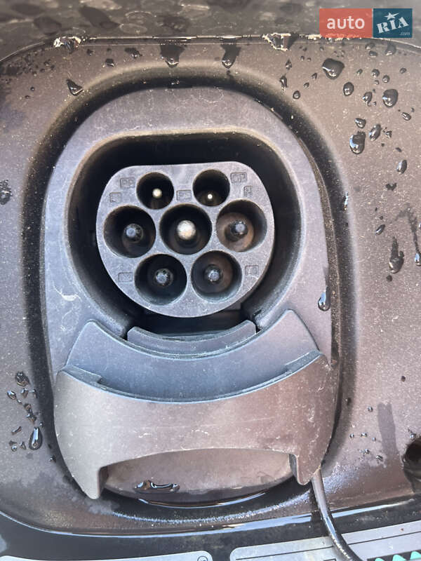 Внедорожник / Кроссовер Volkswagen ID.4 2023 в Новояворовске