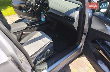 Внедорожник / Кроссовер Volkswagen ID.4 2023 в 