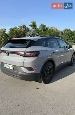 Внедорожник / Кроссовер Volkswagen ID.4 2022 в 