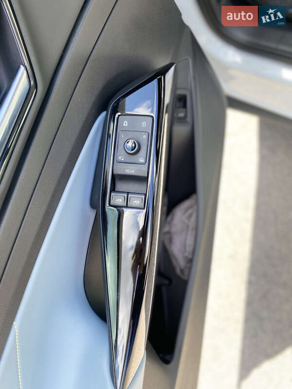 Позашляховик / Кросовер Volkswagen ID.4 2021 в Дніпрі
