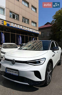 Внедорожник / Кроссовер Volkswagen ID.4 2023 в Киеве