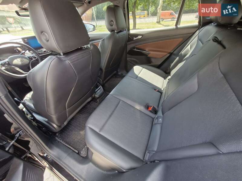 Внедорожник / Кроссовер Volkswagen ID.4 2021 в Днепре