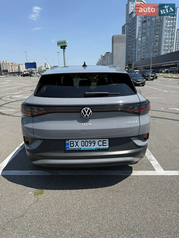 Позашляховик / Кросовер Volkswagen ID.4 2021 в Києві