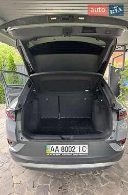 Позашляховик / Кросовер Volkswagen ID.4 2022 в 