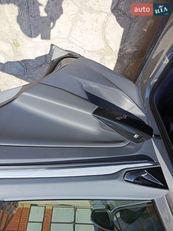 Внедорожник / Кроссовер Volkswagen ID.4 2022 в Днепре фото 17 Внедорожник / Кроссовер Volkswagen ID.4 2022 в Днепре