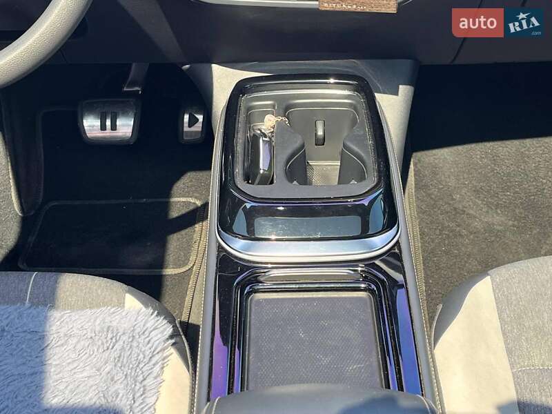 Внедорожник / Кроссовер Volkswagen ID.4 2021 в Львове