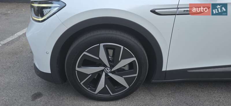 Внедорожник / Кроссовер Volkswagen ID.4 2023 в Киеве