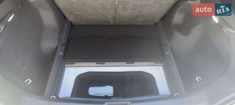 Внедорожник / Кроссовер Volkswagen ID.4 2023 в Ивано-Франковске