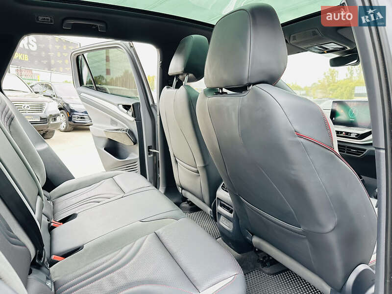 Внедорожник / Кроссовер Volkswagen ID.4 2022 в Харькове