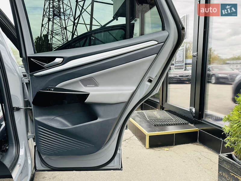 Внедорожник / Кроссовер Volkswagen ID.4 2022 в Харькове